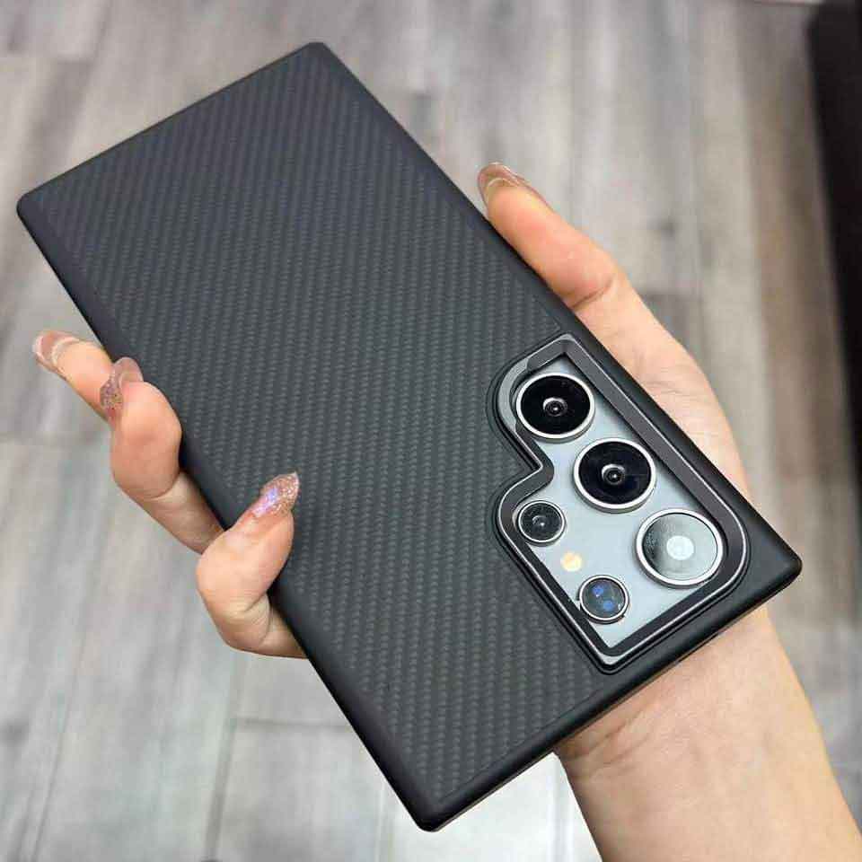 Premium Samsung Galaxy S24 Ultra Carbon Fiber Case - Lahore Mobile Case 2